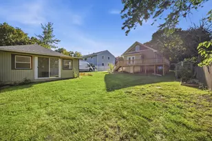 810 Wheeler St, Woodstock, IL 60098 - Photo 43