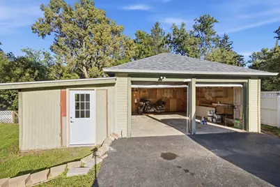 810 Wheeler Street, Woodstock, IL 60098 - Photo 41