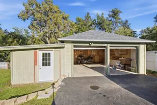 810 Wheeler St, Woodstock, IL 60098 - Photo 41