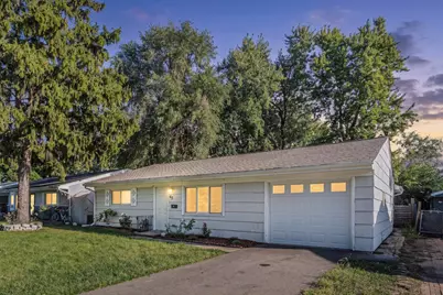 63 W Manchester Drive, Wheeling, IL 60090 - Photo 1