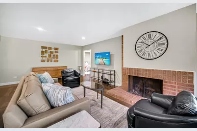 1066 Shermer Road #11, Northbrook, IL 60062 - Photo 5