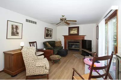 586 Liberty Avenue, South Elgin, IL 60177 - Photo 13