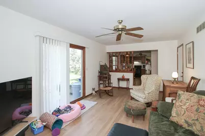 586 Liberty Avenue, South Elgin, IL 60177 - Photo 15