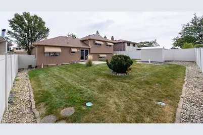 15548 Vista Drive, Oak Forest, IL 60452 - Photo 27