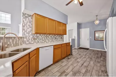 1040 Key Largo Drive, Romeoville, IL 60446 - Photo 3