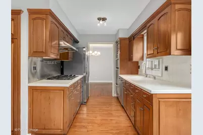 2S663 Avenue Normandy East, Oak Brook, IL 60523 - Photo 11