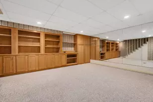 2S663 Ave Normandy E, Oak Brook, IL 60523 - Photo 21