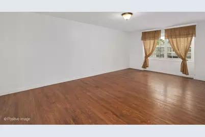 2S663 Avenue Normandy East, Oak Brook, IL 60523 - Photo 15