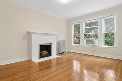 1057 W Berwyn Avenue #3, Chicago, IL 60640 - Photo 3
