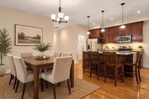 1057 W Berwyn Ave, Chicago, IL 60640 - Photo 7