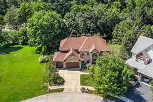 621 Sheffield Cir, Sugar Grove, IL 60554 - Photo 37