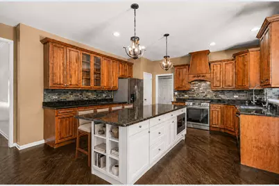 621 Sheffield Circle, Sugar Grove, IL 60554 - Photo 13