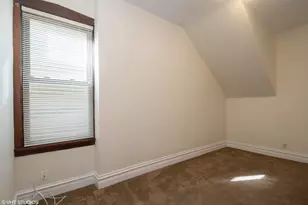 1723 W Balmoral Ave, Chicago, IL 60640 - Photo 7