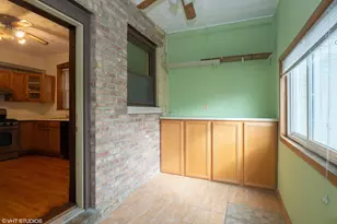 1723 W Balmoral Ave, Chicago, IL 60640 - Photo 11