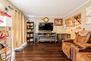 175 Aberdeen Ct, Geneva, IL 60134 - Photo 9