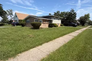 16767 Sunset Ridge Dr, Country Club Hills, IL 60478 - Photo 17