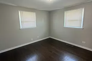 16767 Sunset Ridge Dr, Country Club Hills, IL 60478 - Photo 11