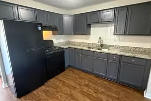 16767 Sunset Ridge Dr, Country Club Hills, IL 60478 - Photo 5