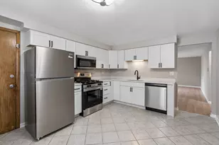 6022 N Avondale Ave, Chicago, IL 60631 - Photo 3