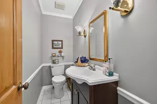 875 Sterling Rd, Inverness, IL 60067 - Photo 9