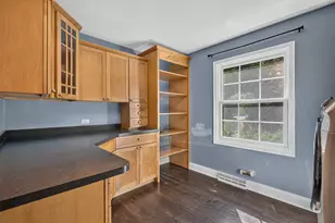 875 Sterling Rd, Inverness, IL 60067 - Photo 11