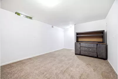 1074 Bristol Court, Streamwood, IL 60107 - Photo 15