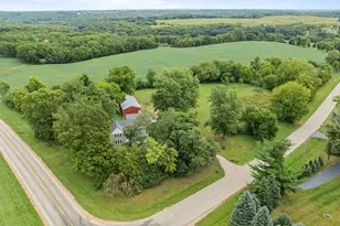 2645 N Limekiln Rd, Oregon, IL 61061 - Photo 3