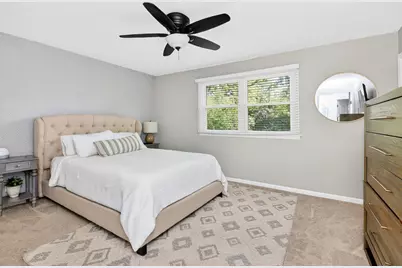 1905 Cheshire Lane, Wheaton, IL 60189 - Photo 17