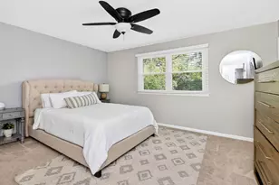 1905 Cheshire Ln, Wheaton, IL 60189 - Photo 17