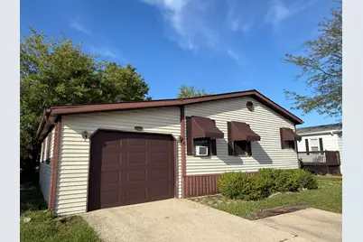 557 Huntsbridge Road, Matteson, IL 60443 - Photo 1