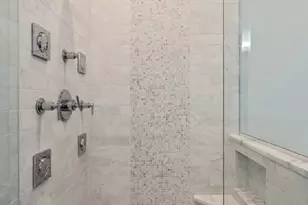55 E Erie St, Chicago, IL 60611 - Photo 21