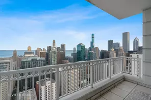 55 E Erie St, Chicago, IL 60611 - Photo 29