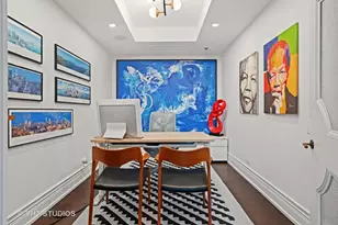 55 E Erie St, Chicago, IL 60611 - Photo 27