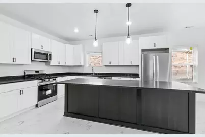 94 W 30th Place, South Chicago Heights, IL 60411 - Photo 7