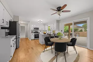 2440 Rio Grande Cir, Naperville, IL 60565 - Photo 17