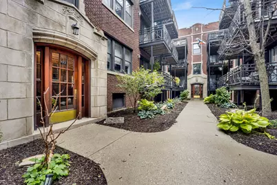 1133 W Grace Street #G, Chicago, IL 60613 - Photo 3