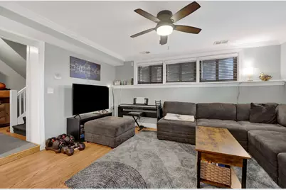1133 W Grace Street #G, Chicago, IL 60613 - Photo 7