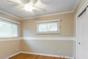 474 E Vallette St, Elmhurst, IL 60126 - Photo 3