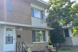 474 E Vallette St, Elmhurst, IL 60126 - Photo 1