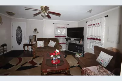 1505 Juneway Terrace, Round Lake Beach, IL 60073 - Photo 5