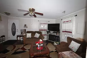 1505 Juneway Terrace, Round Lake Beach, IL 60073 - Photo 5