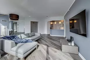 420 E Waterside Dr, Chicago, IL 60601 - Photo 9