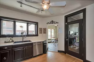 10516 S Seeley Ave, Chicago, IL 60643 - Photo 11