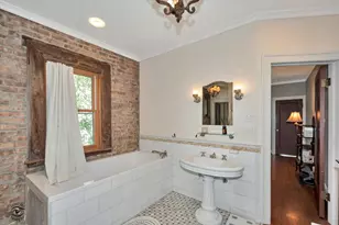 10516 S Seeley Ave, Chicago, IL 60643 - Photo 23