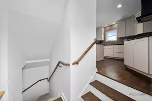 607 S Cedar Ave, Elmhurst, IL 60126 - Photo 37