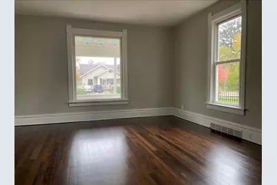 3016 Gilboa Avenue, Zion, IL 60099 - Photo 5