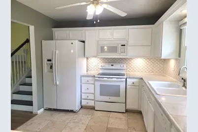 4112 Crimson Drive, Hoffman Estates, IL 60192 - Photo 3