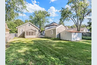 121 S Fordham Avenue, Aurora, IL 60506 - Photo 17