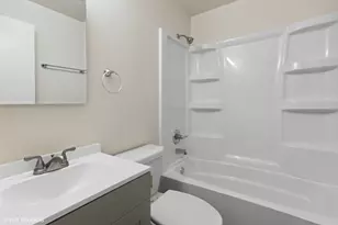 755 S Nelson Ave, Kankakee, IL 60901 - Photo 7