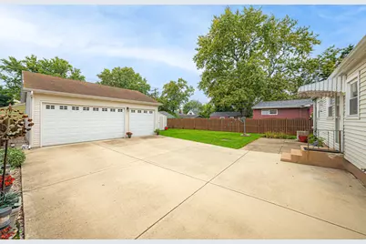 1216 John Street, Joliet, IL 60435 - Photo 3